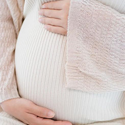 通过披露某些👩‍👩‍👧‍👧♐非GAAP信息，🇩🇰🗾管理层旨在为投资🤽‍♀️